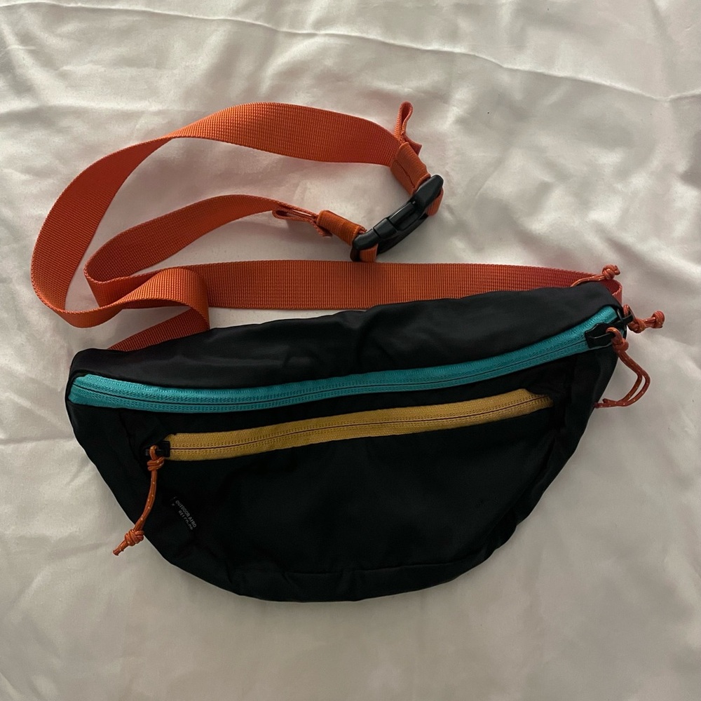 REI fanny pack